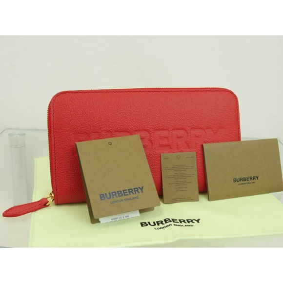 BURBERRY ELMORE RED LOGO EMBOSSED LEATHER ZIP AROUND CLUTCH CONTINENTAL WALLET - Picture 3 of 15
